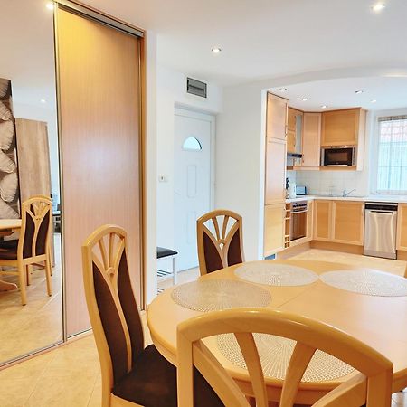 Boroka Apartman Heviz Exterior foto