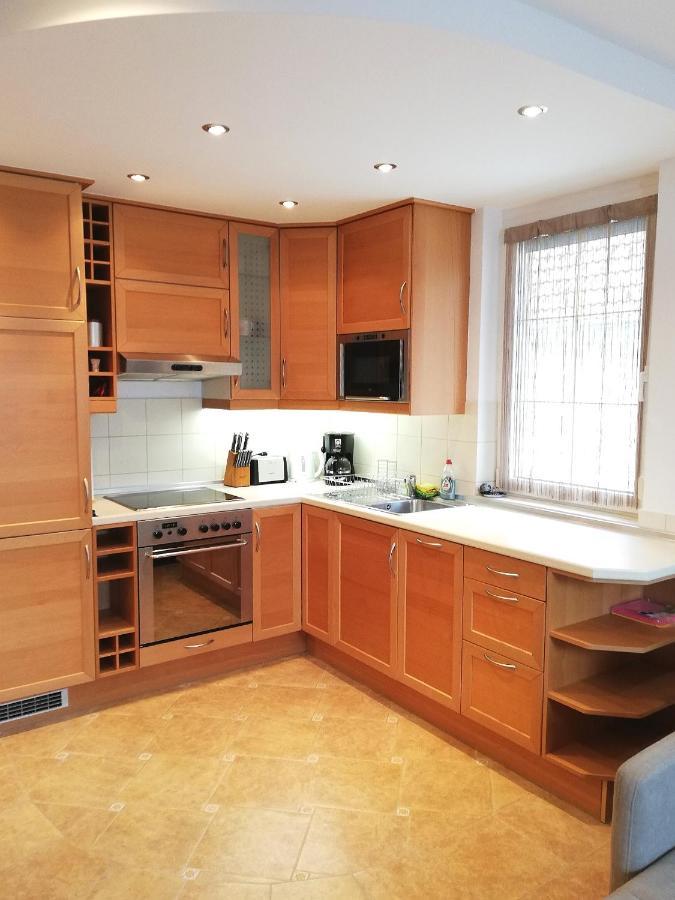Boroka Apartman Heviz Exterior foto