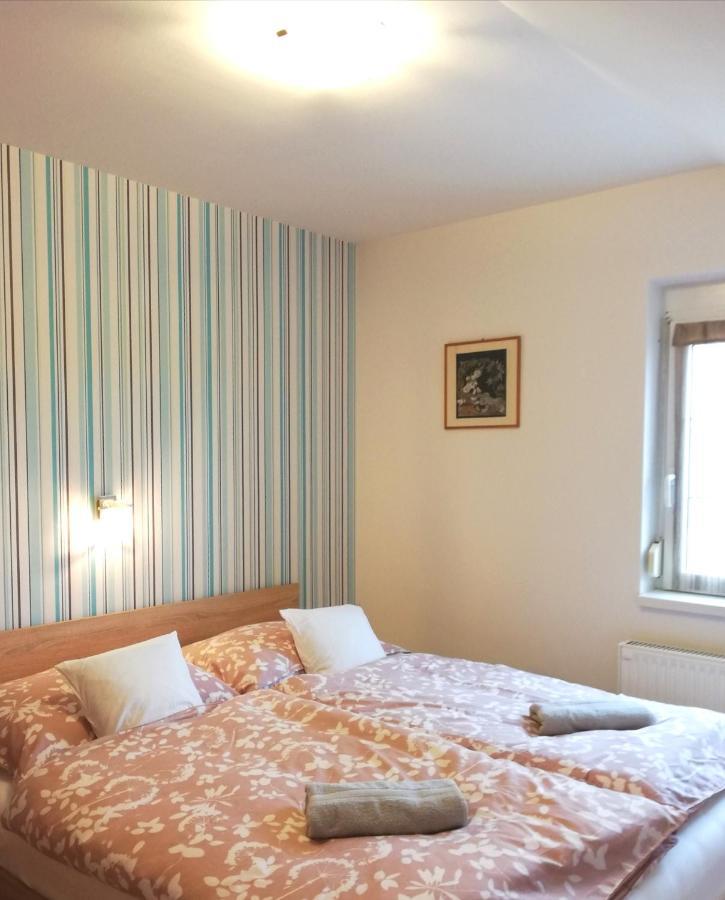 Boroka Apartman Heviz Exterior foto